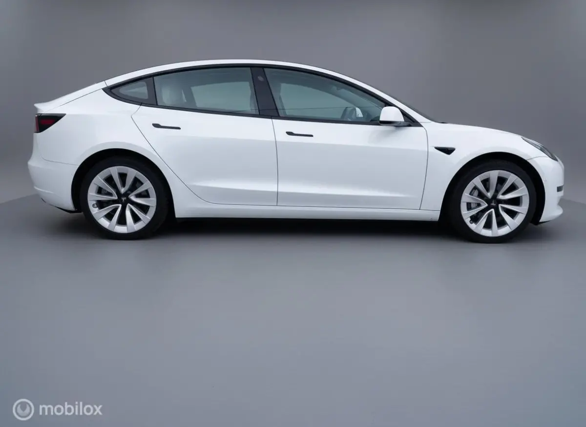RWD Standard Plus 60 kWh LFP | SOH 90,3% | BTW-auto | AMD Ryzen | Warmtepomp | APK 04/2027