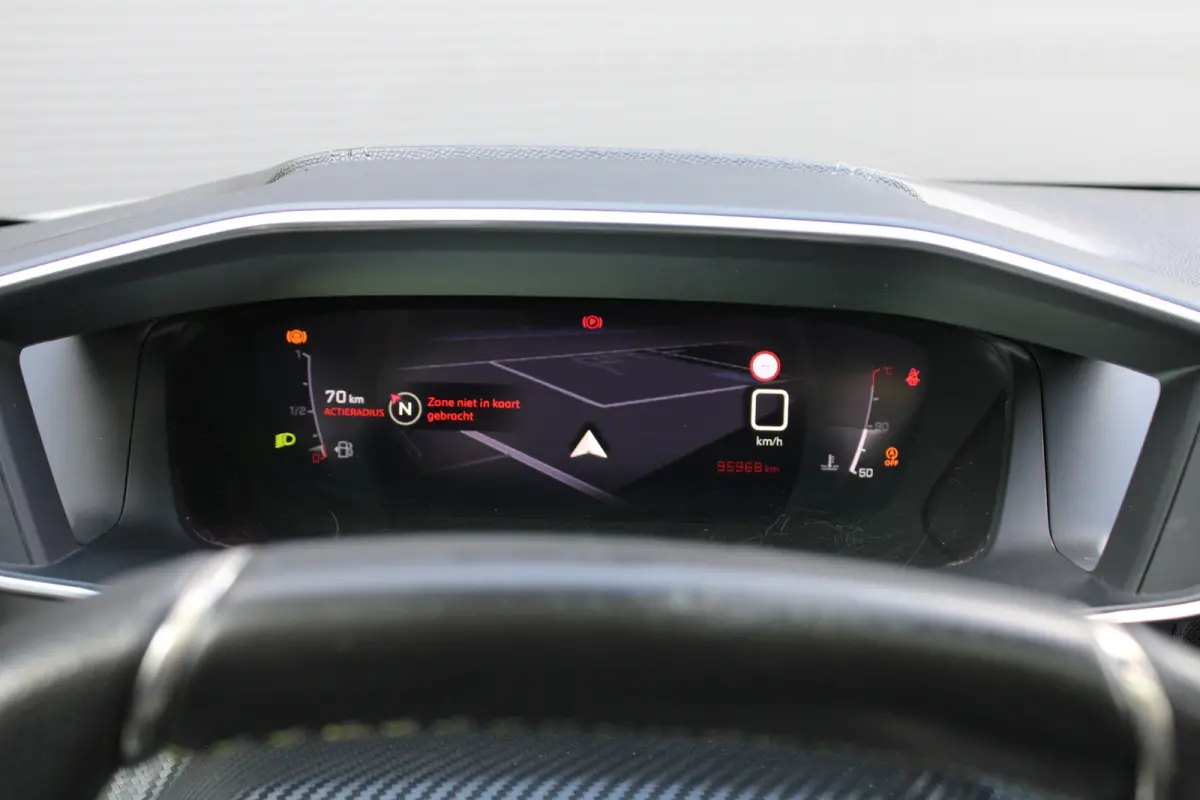 1.2 PureTech GT Pack | Navigatie | Camera | Panoramadak | Stoelverwarming | Apple carplay | Full LED |