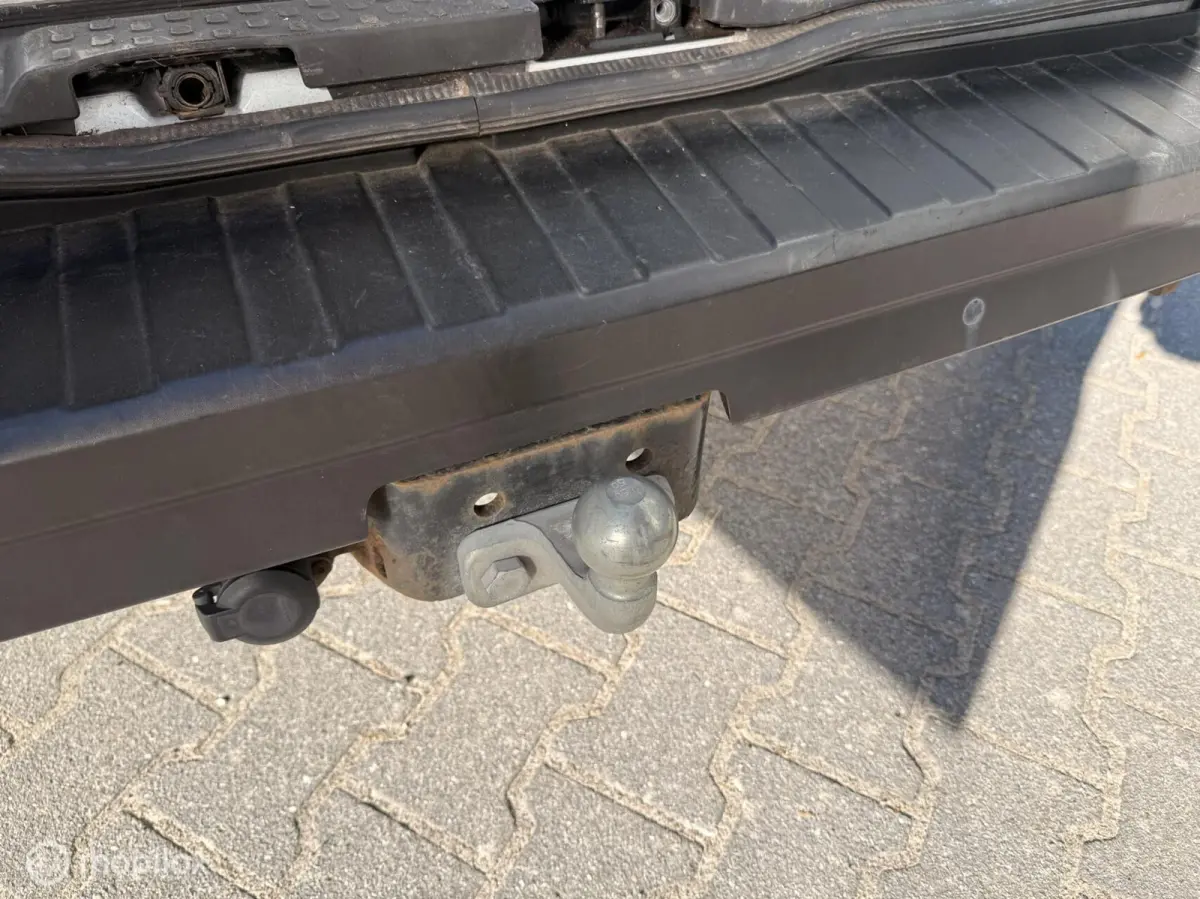 bestel 2.0 dCi 120 T29 L1H1 Comfort