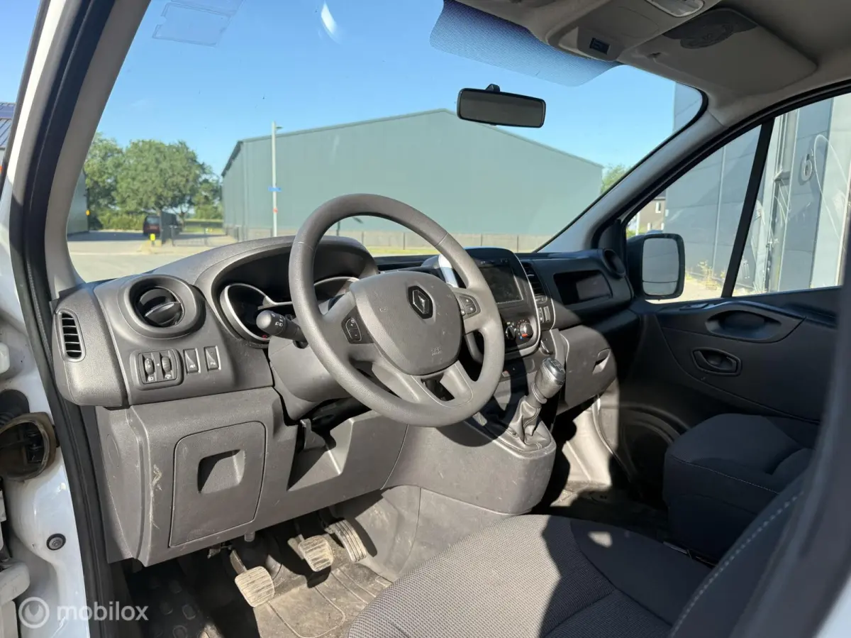 bestel 2.0 dCi 120 T29 L1H1 Comfort