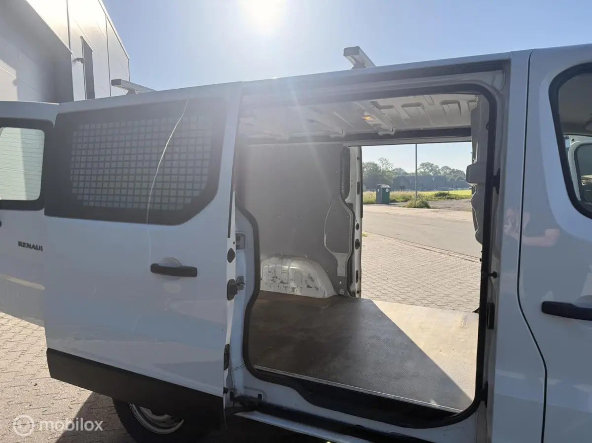 bestel 2.0 dCi 120 T29 L1H1 Comfort