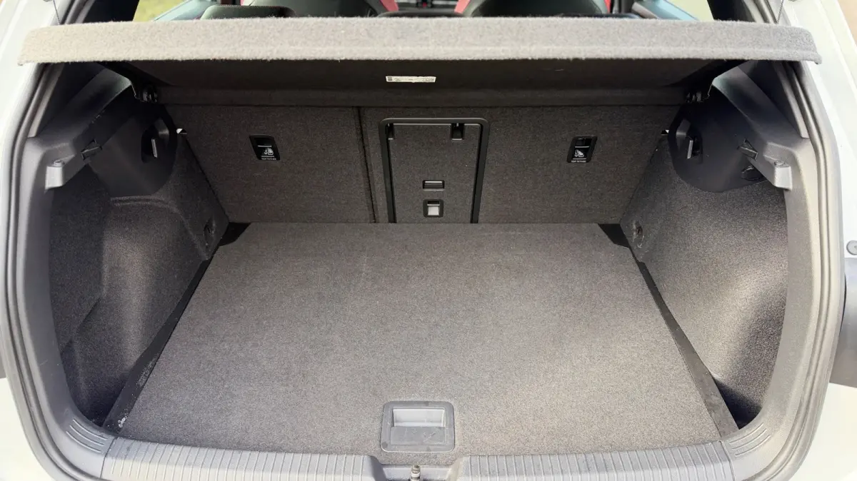 2.0 TSI GTI Panoramadak Leer Stoelverwarming/Verkoeling Camera Keyless entry