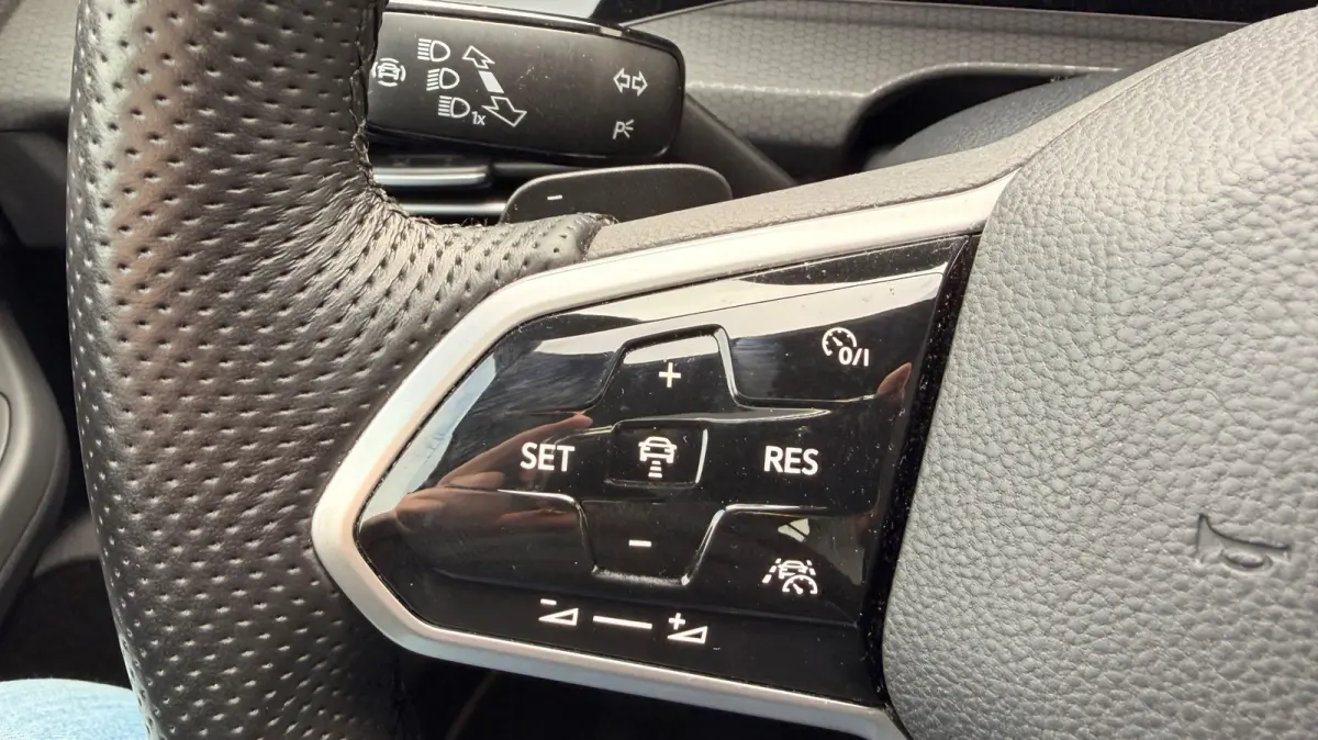 2.0 TSI GTI Panoramadak Leer Stoelverwarming/Verkoeling Camera Keyless entry