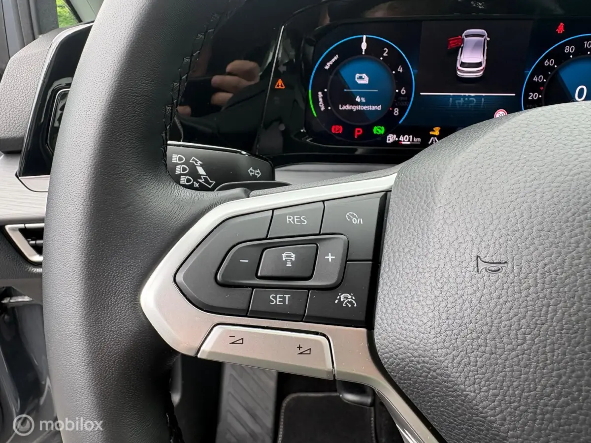 1.4 eHybrid Style|MASSAGE|STOEL/STUUR.VERW