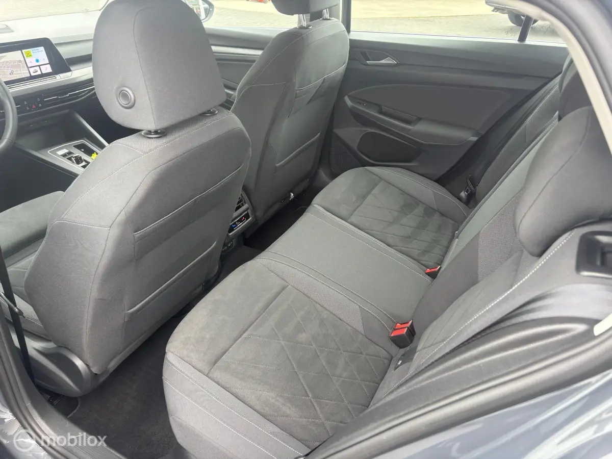 1.4 eHybrid Style|MASSAGE|STOEL/STUUR.VERW