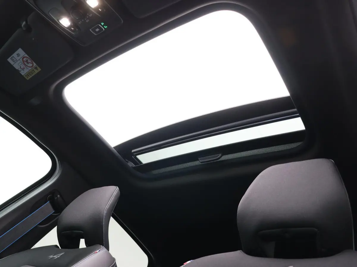 E-Tech full hybrid 160pk esprit Alpine | Vijf jaar garantie | Panoramisch dak | Harman kardon | Stoelverwarming | Voorruitverwarming |