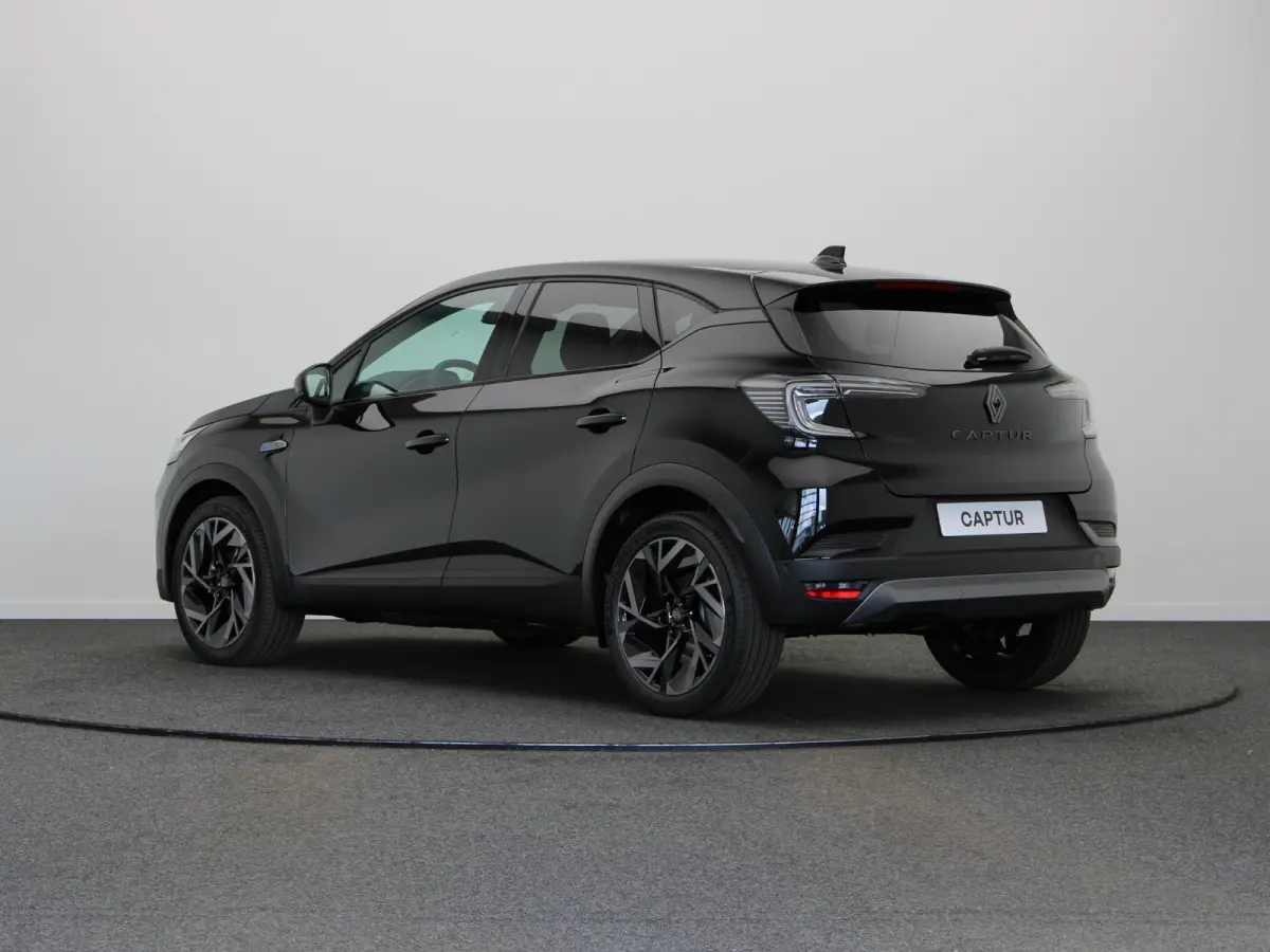 E-Tech full hybrid 160pk esprit Alpine | Vijf jaar garantie | Panoramisch dak | Harman kardon | Stoelverwarming | Voorruitverwarming |