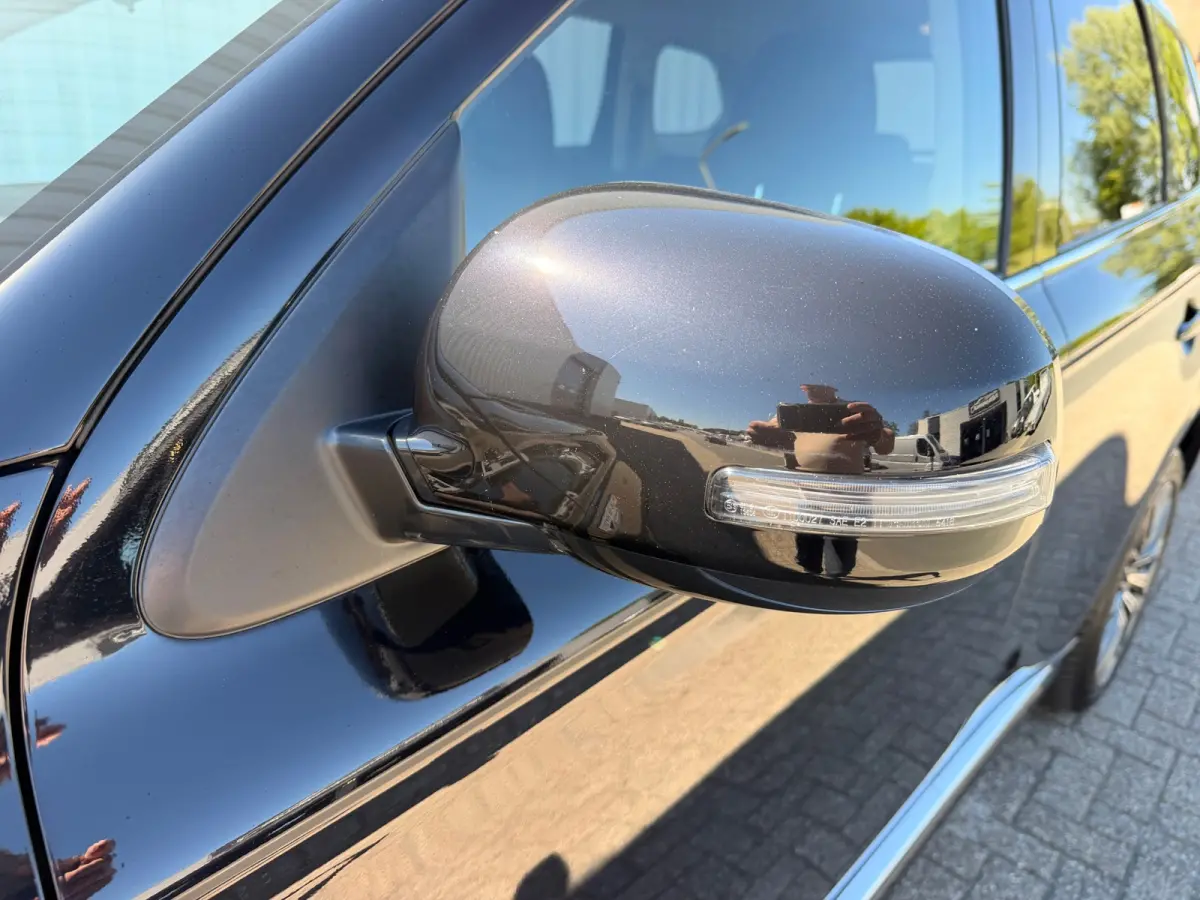 2.4 PHEV AWD PURE PLUG IN HYBRIDE CAMERA CARPLAY LED-XENON