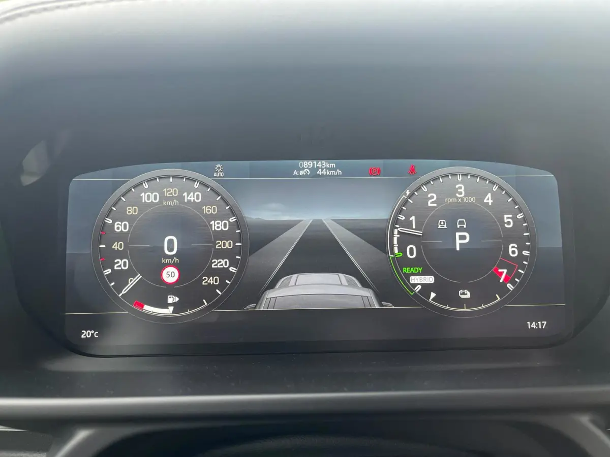 2.0 P400e 110 X-Dynamic HSE | Elek. Trekhaak | Meridian Audio | Panoramadak | Stoel Koeling & Verwarming |
