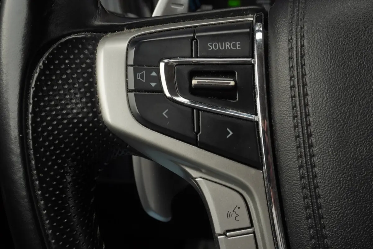 2.4 PHEV 4WD Pure 240PK / Carplay / Camera / stoel-verw / 45.KM Act.radius / 1500.KG Trekgewicht / = SUPER !!