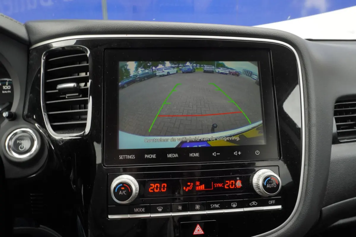 2.4 PHEV 4WD Pure 240PK / Carplay / Camera / stoel-verw / 45.KM Act.radius / 1500.KG Trekgewicht / = SUPER !!