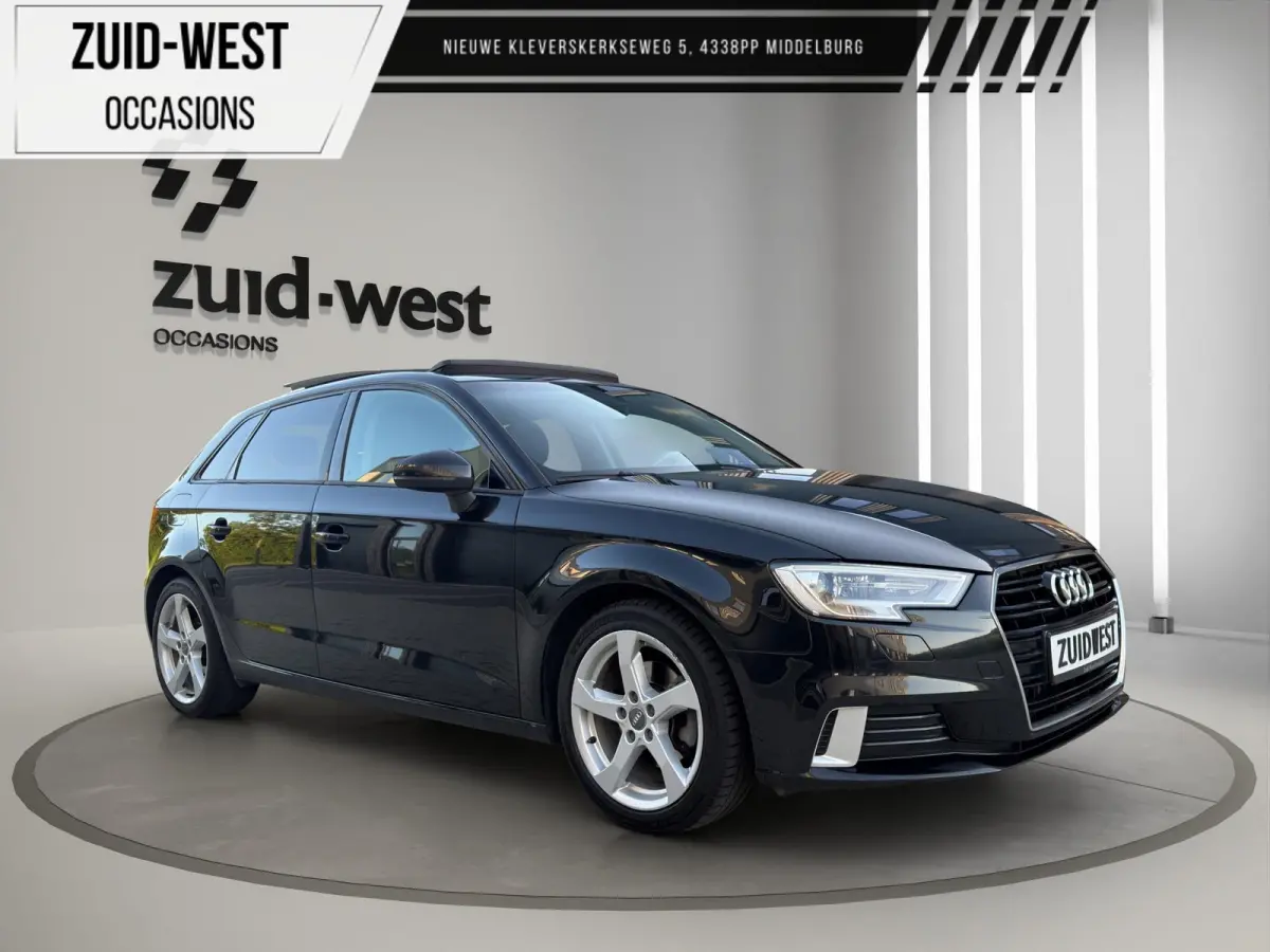 1.0 30 TFSi Sport Pano Clima Cruise