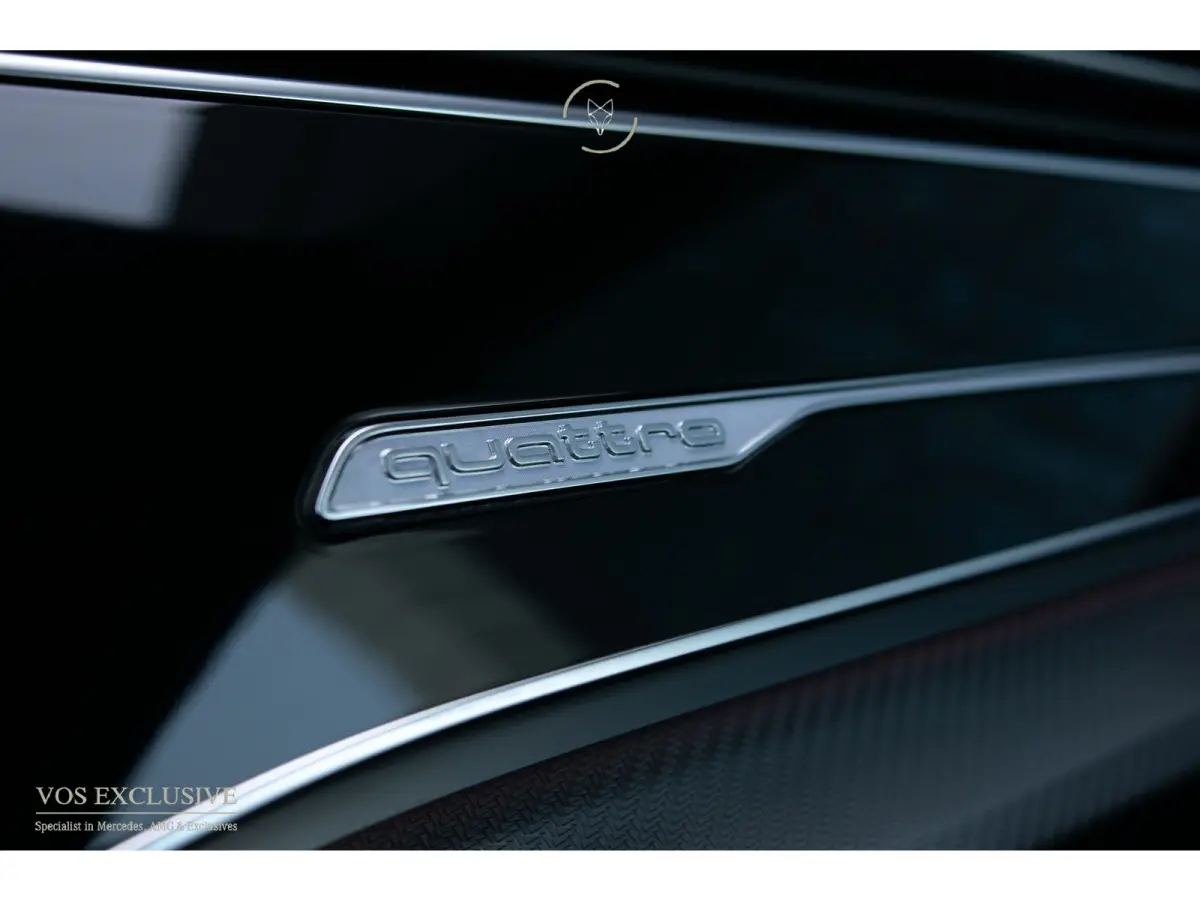 4.0 TFSI RS Q8 Quattro BTW|Massage|B&O 3D Advanced|HUD|Standkachel|23''|4-wielsturing|Trekhaak|Softclose