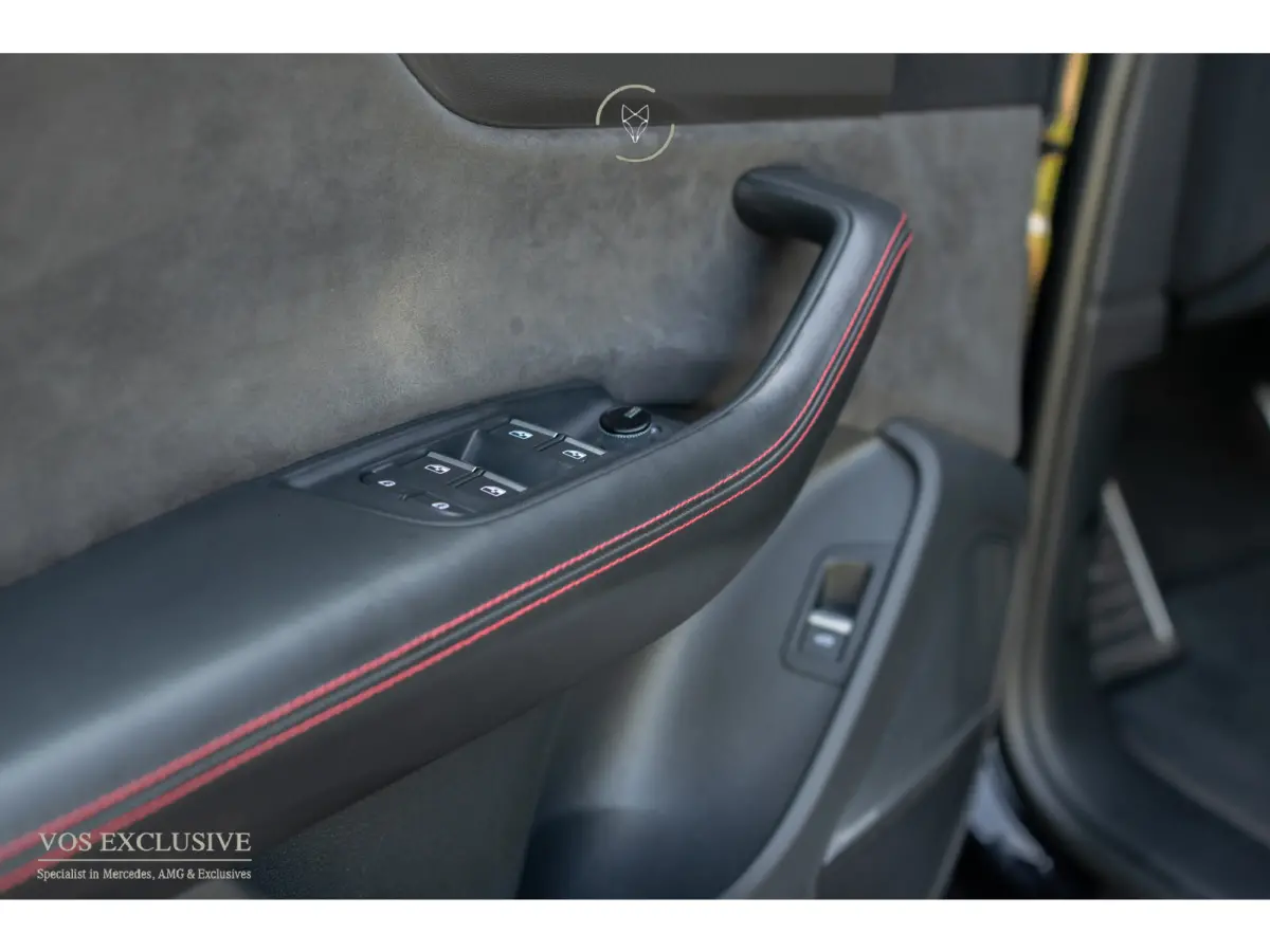 4.0 TFSI RS Q8 Quattro BTW|Massage|B&O 3D Advanced|HUD|Standkachel|23''|4-wielsturing|Trekhaak|Softclose