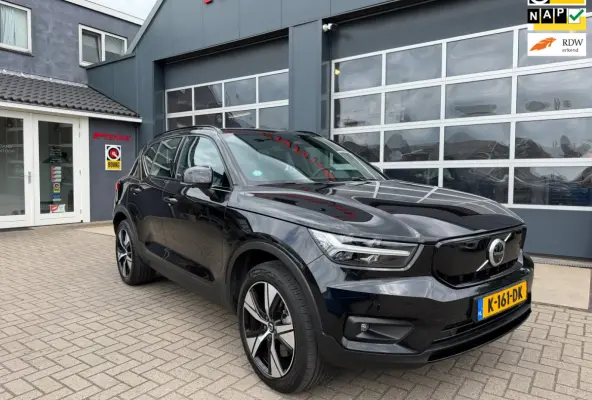 P8 AWD R-Design / Pano / 360 CAM / 400PK / Harman & Kardon / 1e Eigenaar.