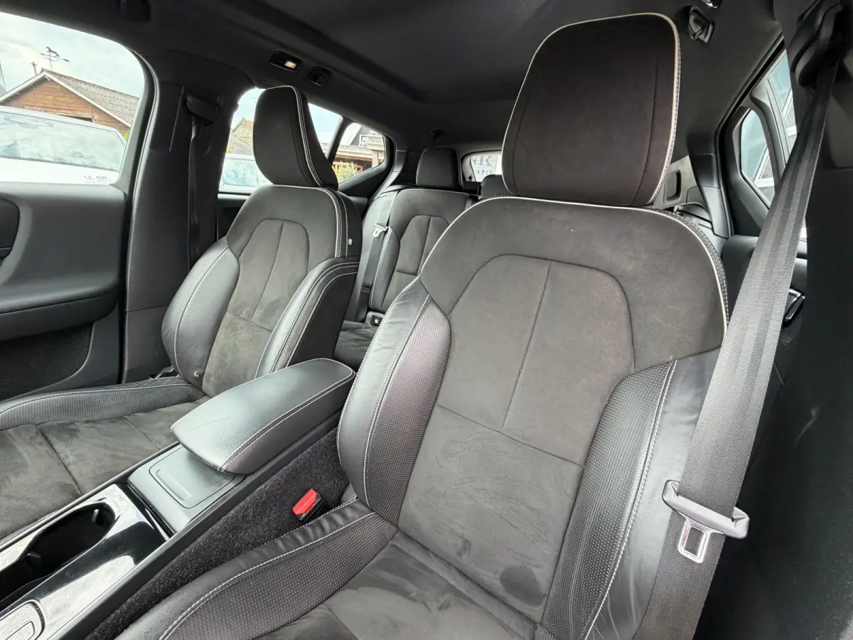 P8 AWD R-Design / SOH 93% / Pano / 360 CAM / 400PK / Harman & Kardon / 1e Eigenaar.