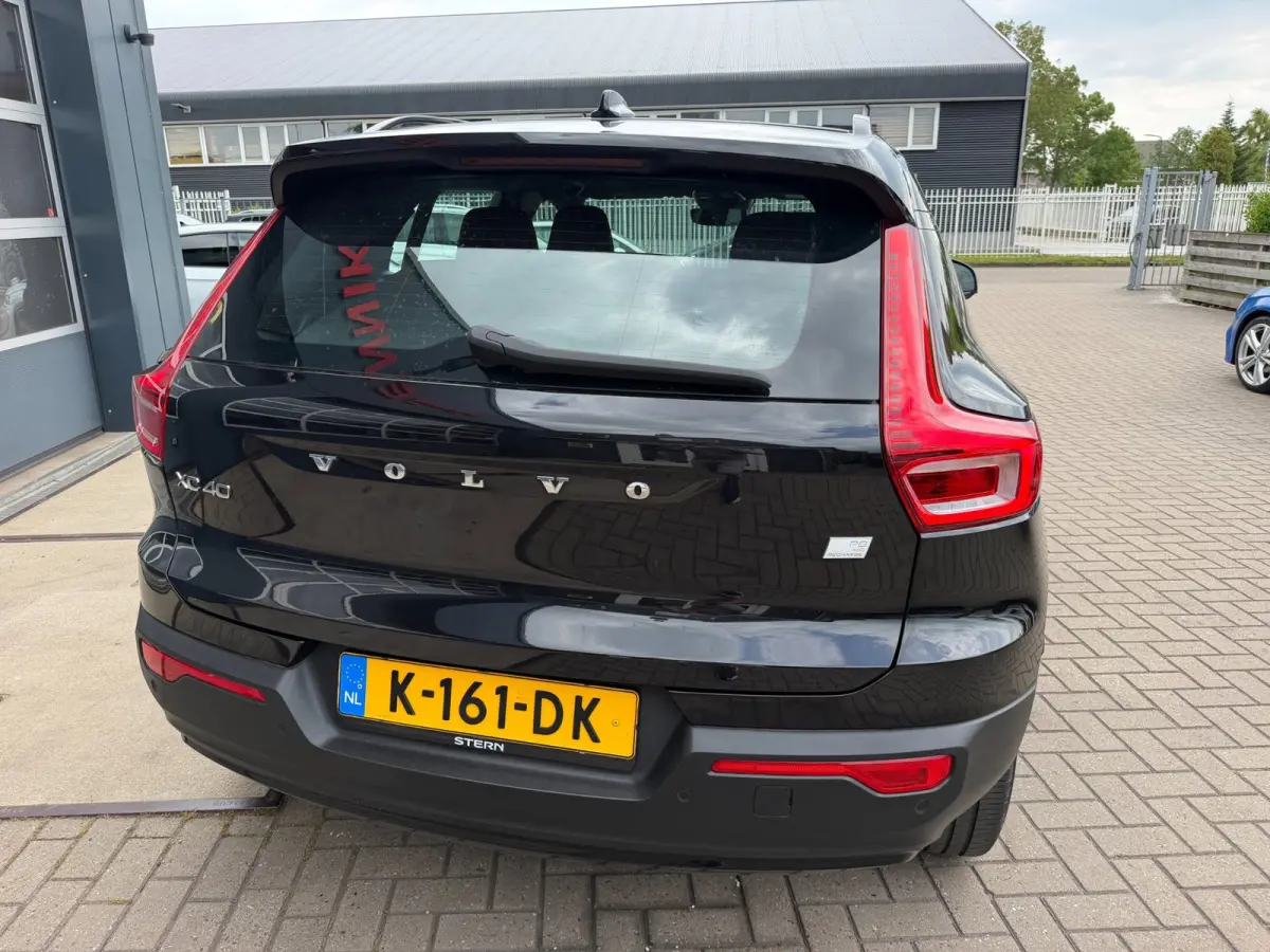 P8 AWD R-Design / SOH 93% / Pano / 360 CAM / 400PK / Harman & Kardon / 1e Eigenaar.