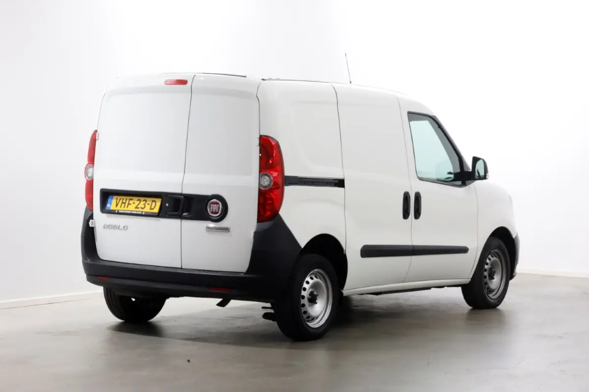 1.6 MultiJet 105pk L1H1 Airco/Navi 10-2020