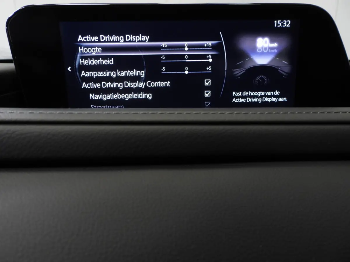 2.0 e-SkyActiv-X M Hybrid NAVI/TREKH./ADAPT.CRUISE/LED/16"LMV!