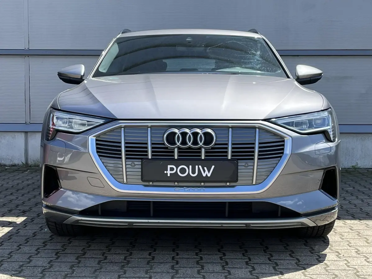 50 313pk quattro Business edition 71 kWh | SoH 93,6% | Trekhaak | Luchtvering | Navigatie