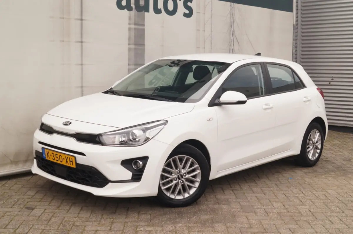 1.0 T-GDi MHEV DynamicLine -NAVI-ECC-LMV-CAM-