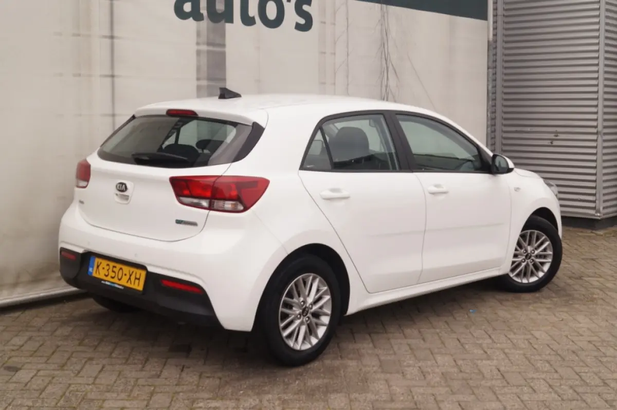 1.0 T-GDi MHEV DynamicLine -NAVI-ECC-LMV-CAM-