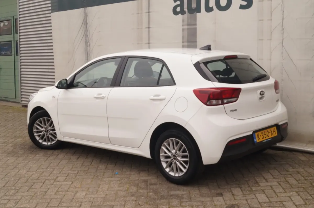 1.0 T-GDi MHEV DynamicLine -NAVI-ECC-LMV-CAM-