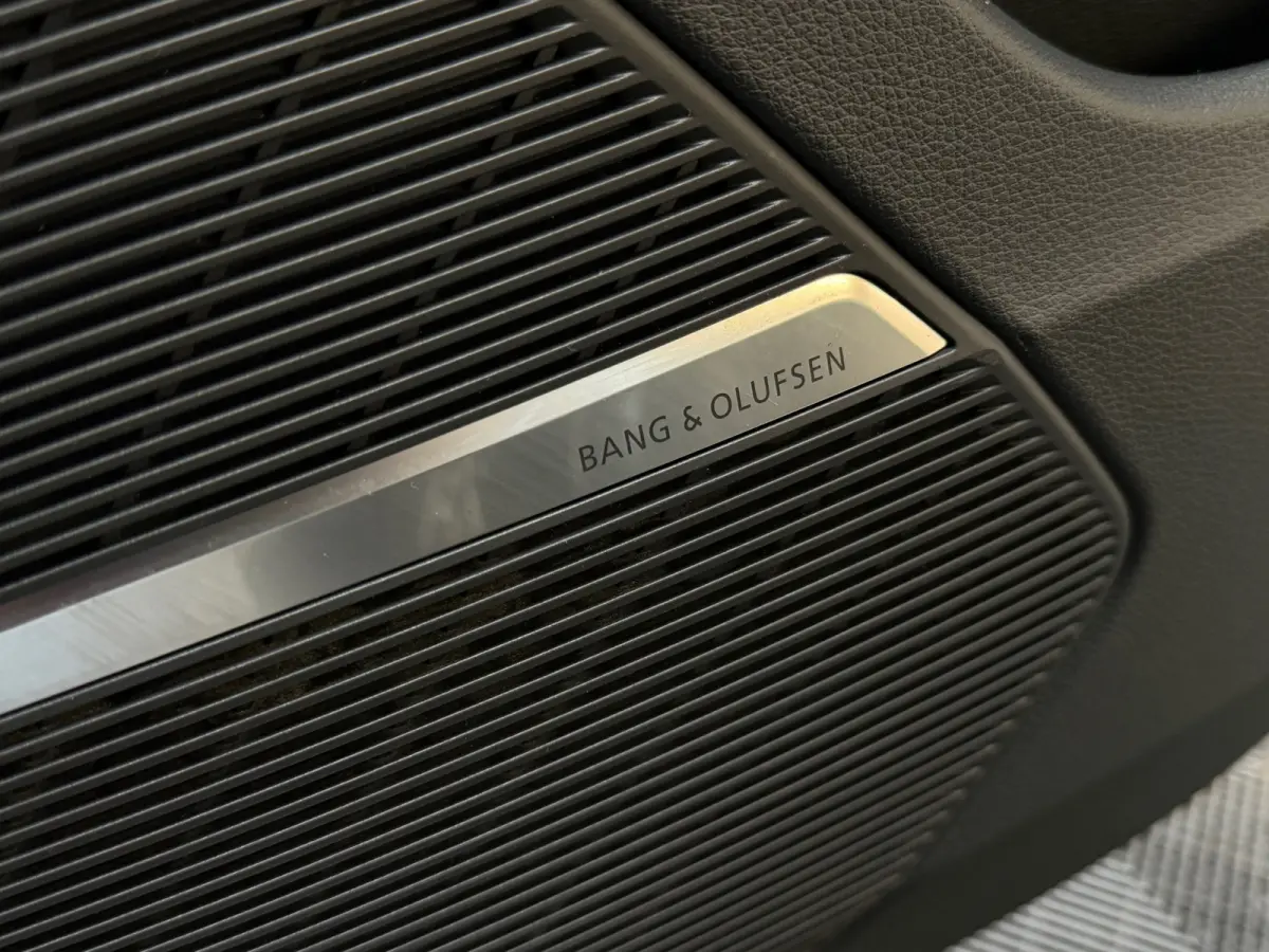 RSQ8 4.0 TFSI RS quattro PANO|CARBON|KERAMISCH|B&O|MASSAGE|SOFTCLOSE|360CAM|MEMORY|KEYLESS|DEALER ONDERHOUDEN|600PK|BOMVOL