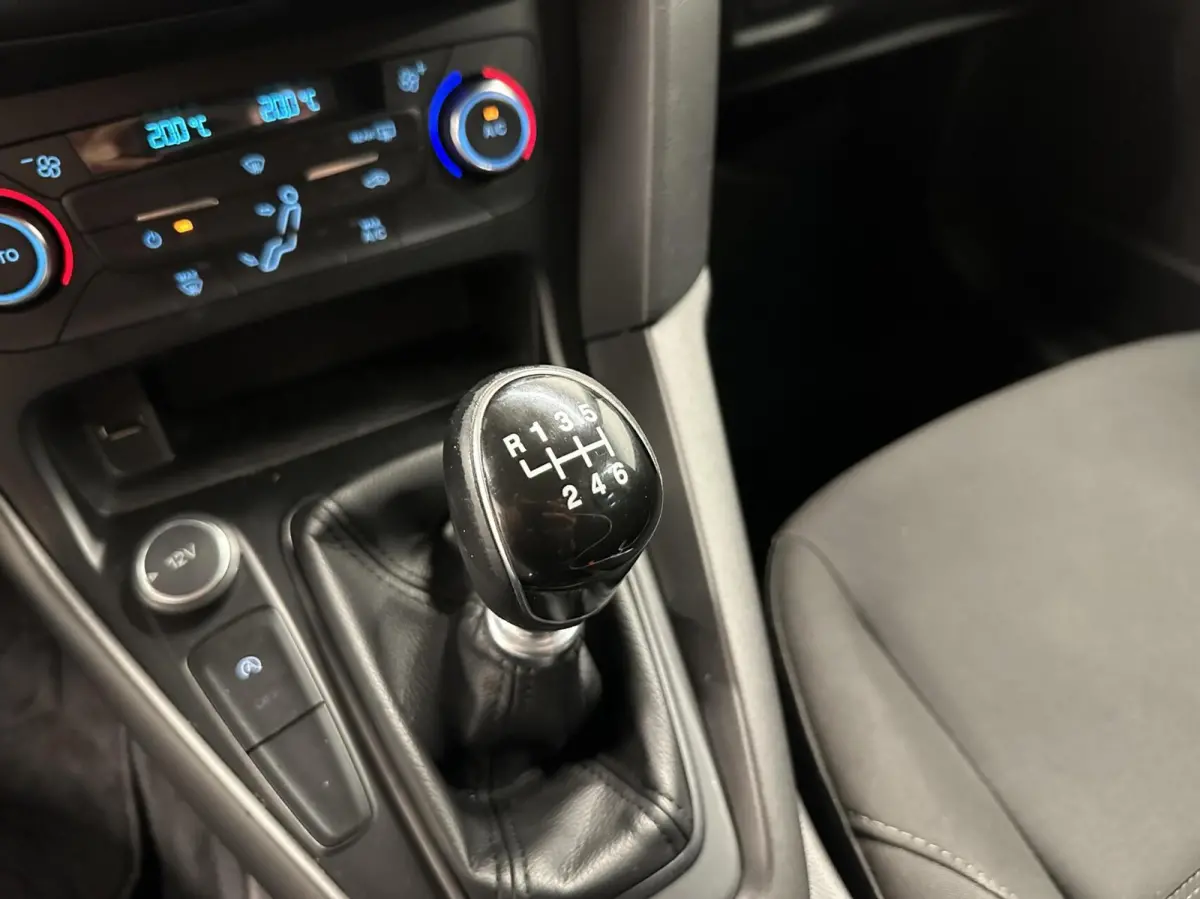 1.5 TDCI Lease Edition TREKHAAK NAVI CRUISE CARPLAY ECC LM.