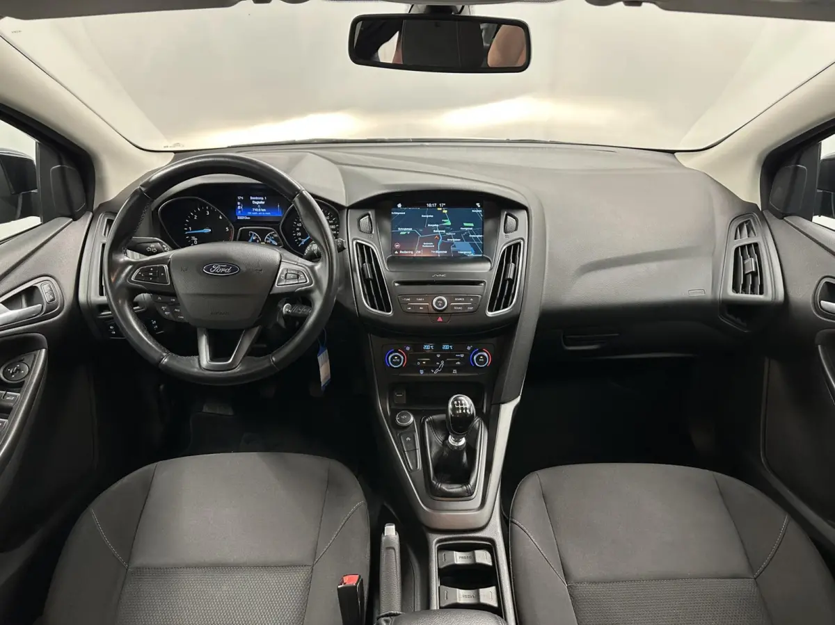 1.5 TDCI Lease Edition TREKHAAK NAVI CRUISE CARPLAY ECC LM.
