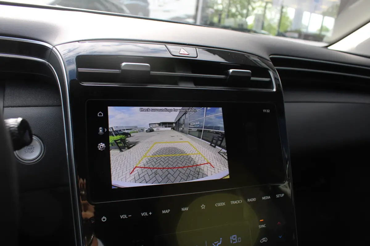 1.6 T-GDI PHEV Comfort Smart 4WD | 11 kW lader | Achteruitrijcamera | Airco (automatisch)