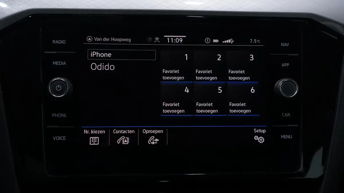 1.5 TSI Business Wegklapbare trekhaak Navi Camera Apple Carplay Voorruitverwarming Virtual cockpit NAP Led koplampen Rijklaar!
