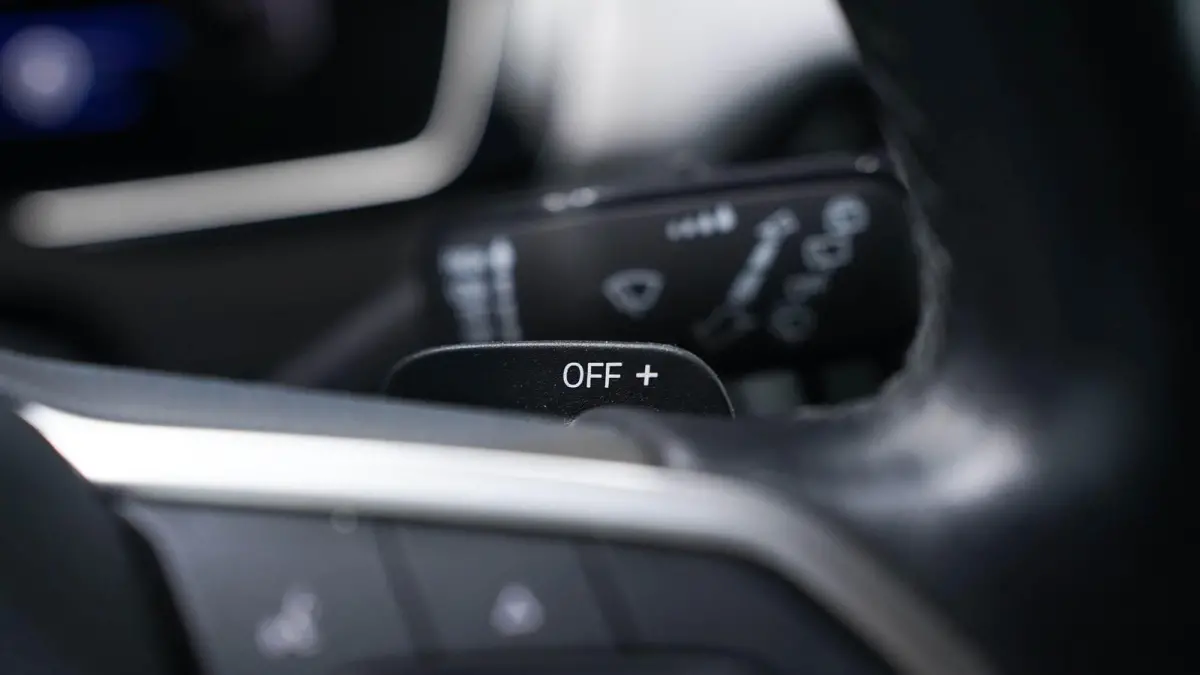 1.5 TSI Business Wegklapbare trekhaak Navi Camera Apple Carplay Voorruitverwarming Virtual cockpit NAP Led koplampen Rijklaar!