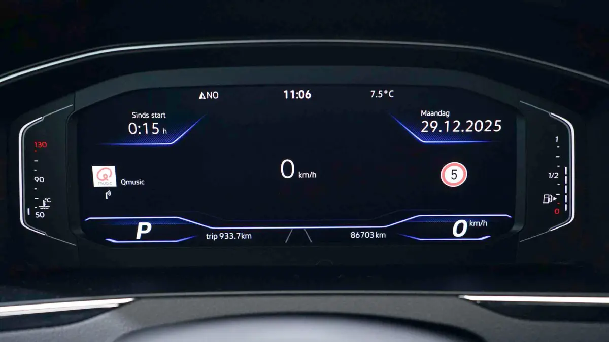 1.5 TSI Business Wegklapbare trekhaak Navi Camera Apple Carplay Voorruitverwarming Virtual cockpit NAP Led koplampen Rijklaar!