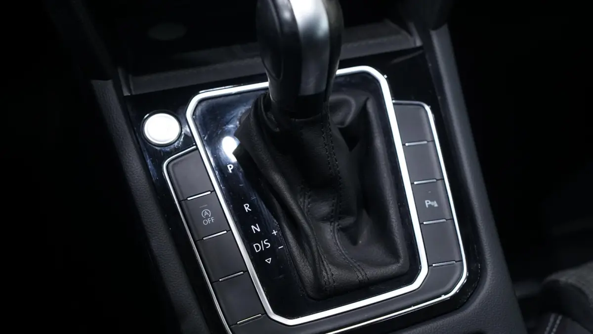 1.5 TSI Business Wegklapbare trekhaak Navi Camera Apple Carplay Voorruitverwarming Virtual cockpit NAP Led koplampen Rijklaar!