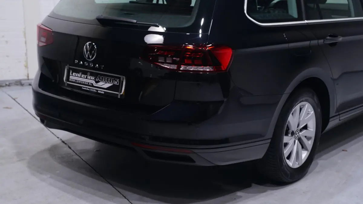 1.5 TSI Business Wegklapbare trekhaak Navi Camera Apple Carplay Voorruitverwarming Virtual cockpit NAP Led koplampen Rijklaar!