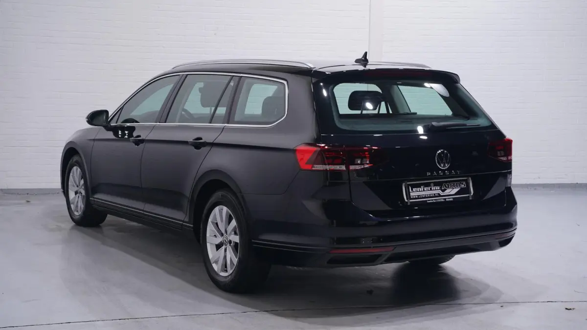 1.5 TSI Business Wegklapbare trekhaak Navi Camera Apple Carplay Voorruitverwarming Virtual cockpit NAP Led koplampen Rijklaar!