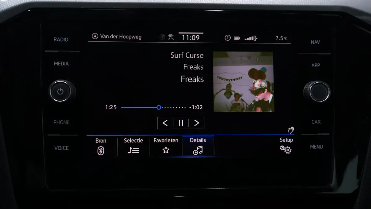 1.5 TSI Business Wegklapbare trekhaak Navi Camera Apple Carplay Voorruitverwarming Virtual cockpit NAP Led koplampen Rijklaar!