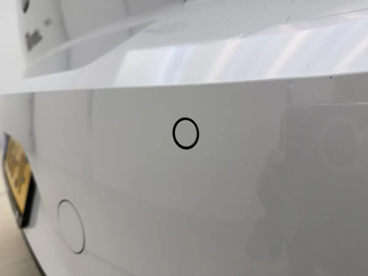 1.0 EcoTSI FR Business Intense | Half Leder | Beats Audio | Stoelverwarming | Camera | LED Koplampen | Apple Carplay / Android Auto | Virtual Cockpit |