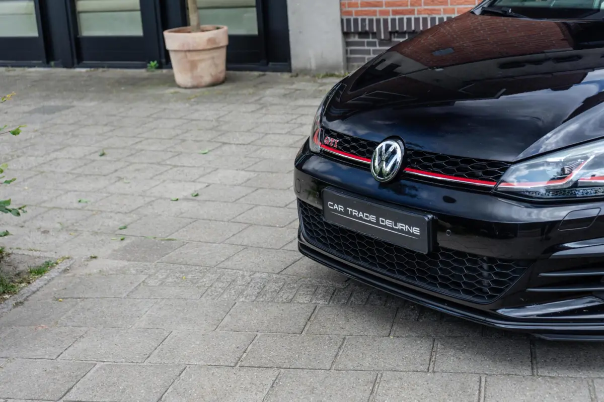 2.0 TSI GTI Performance Pano / Memory / Dynaudio