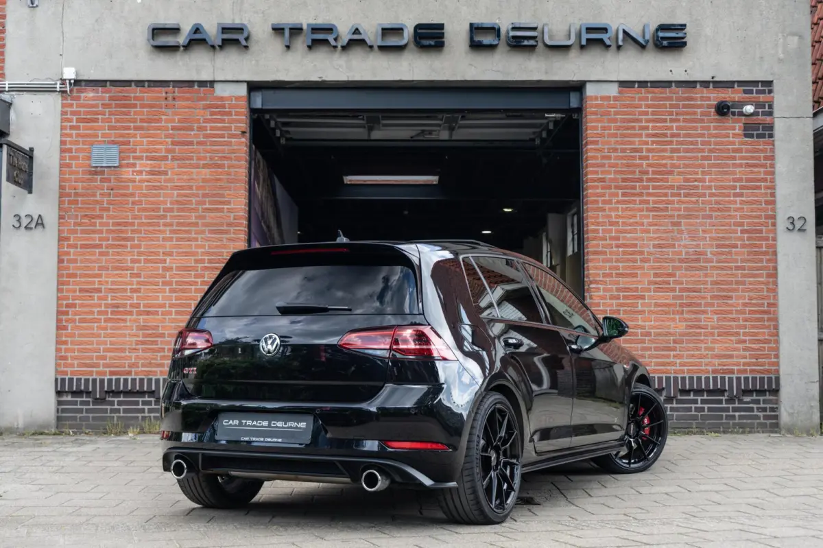 2.0 TSI GTI Performance Pano / Memory / Dynaudio