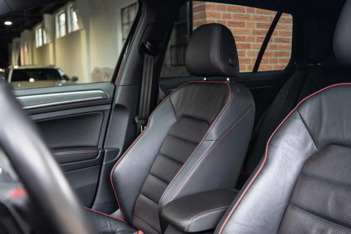 2.0 TSI GTI Performance Pano / Memory / Dynaudio