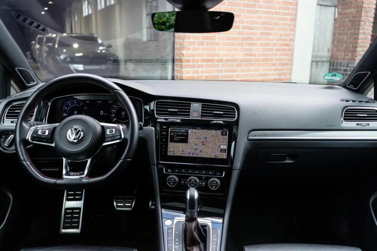 2.0 TSI GTI Performance Pano / Memory / Dynaudio