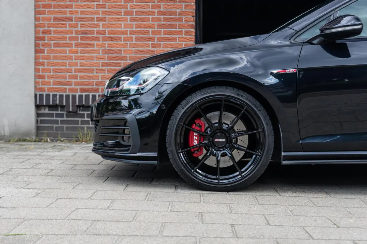 2.0 TSI GTI Performance Pano / Memory / Dynaudio