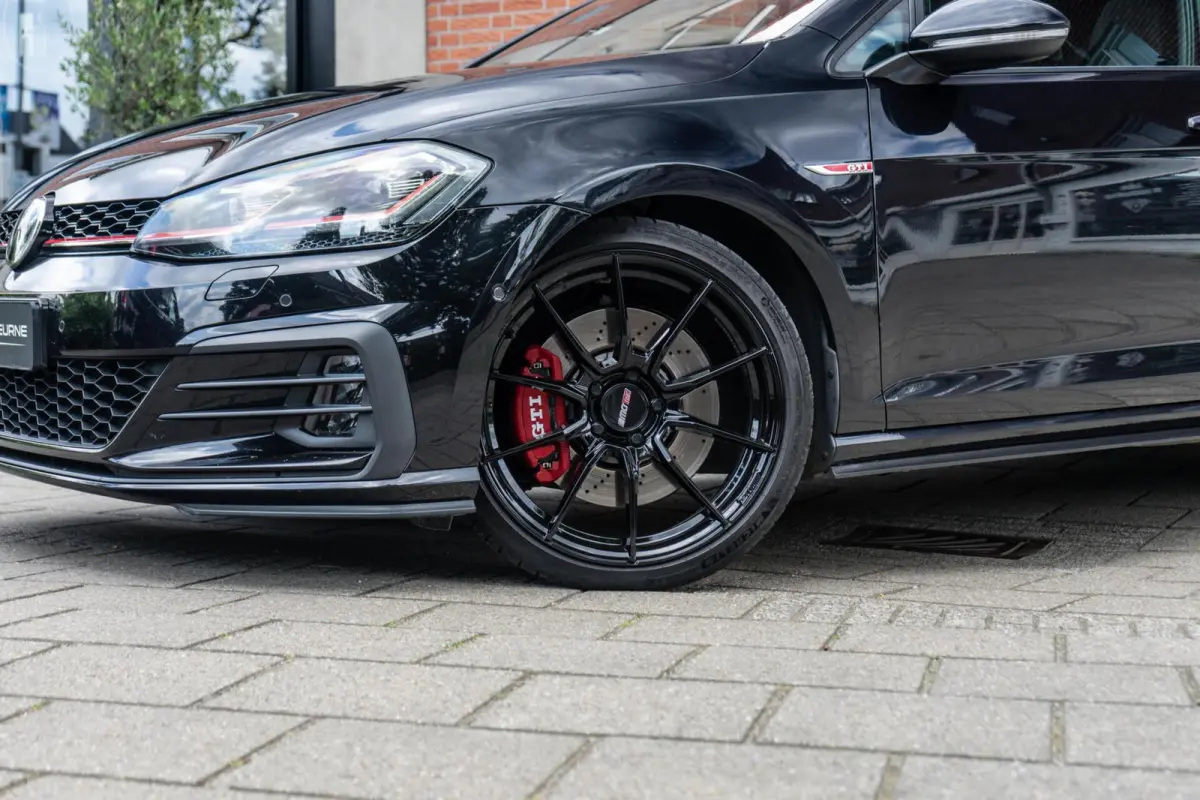 2.0 TSI GTI Performance Pano / Memory / Dynaudio