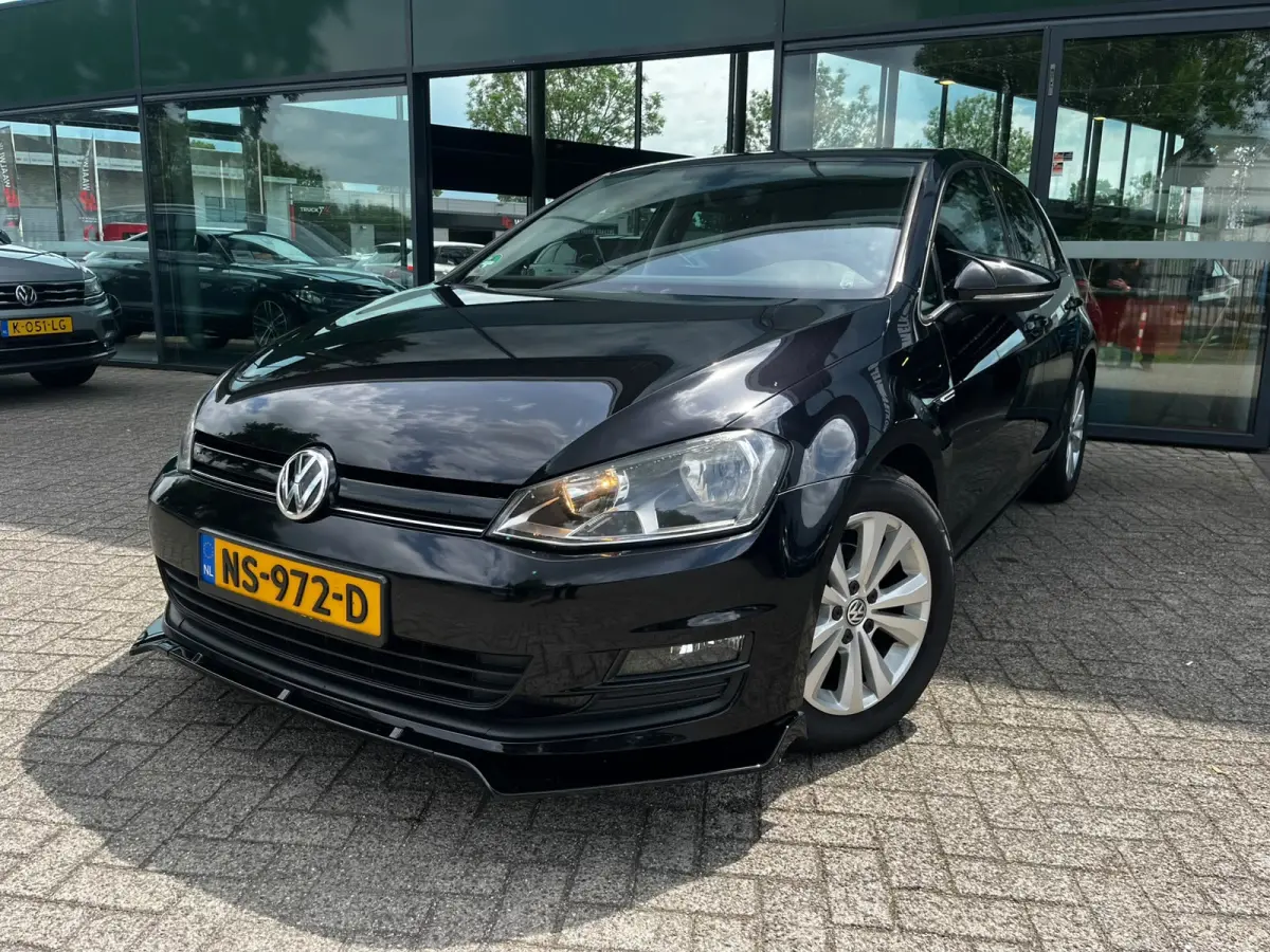 1.0 TSI Comfortline (Parkeersensoren, Goed Onderhouden, NL-Auto)