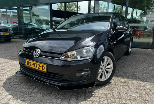1.0 TSI Comfortline (Parkeersensoren, Goed Onderhouden, NL-Auto)