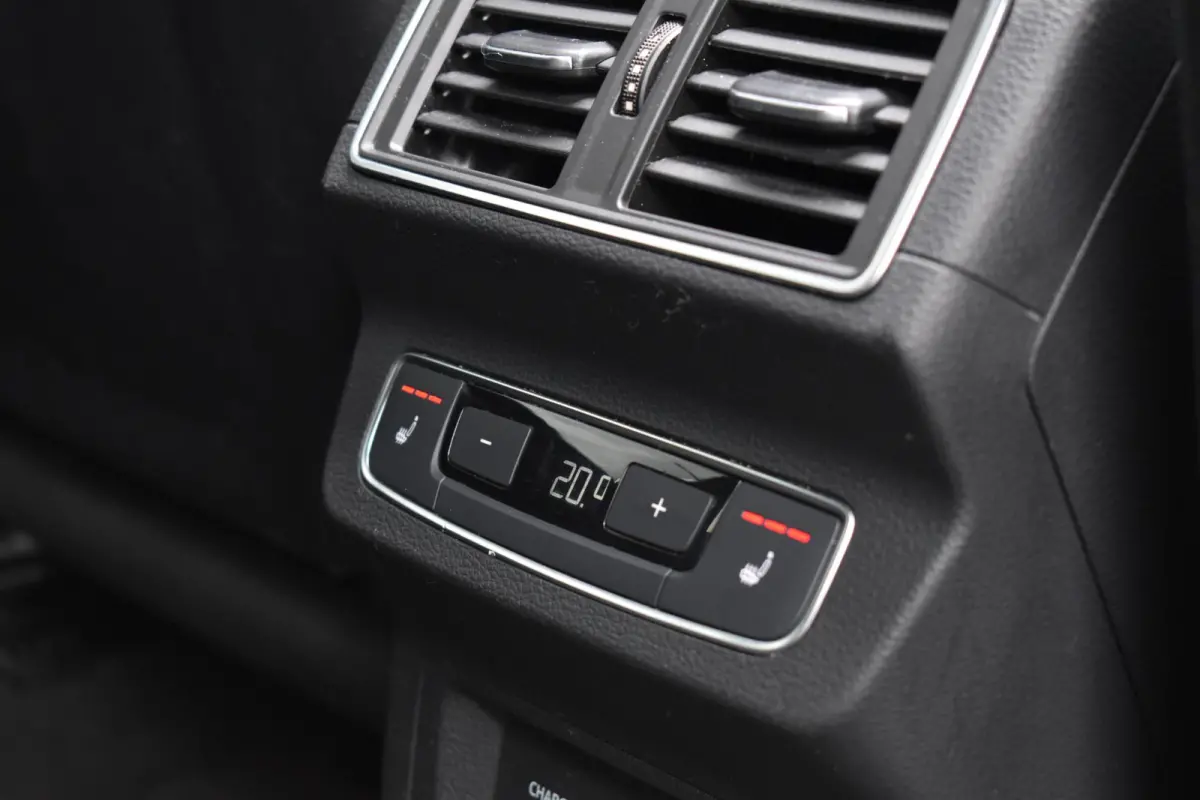 50 TFSI e 3x S-Line Pano Lane ACC Camera