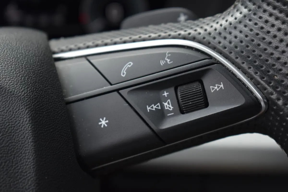 50 TFSI e 3x S-Line Pano Lane ACC Camera