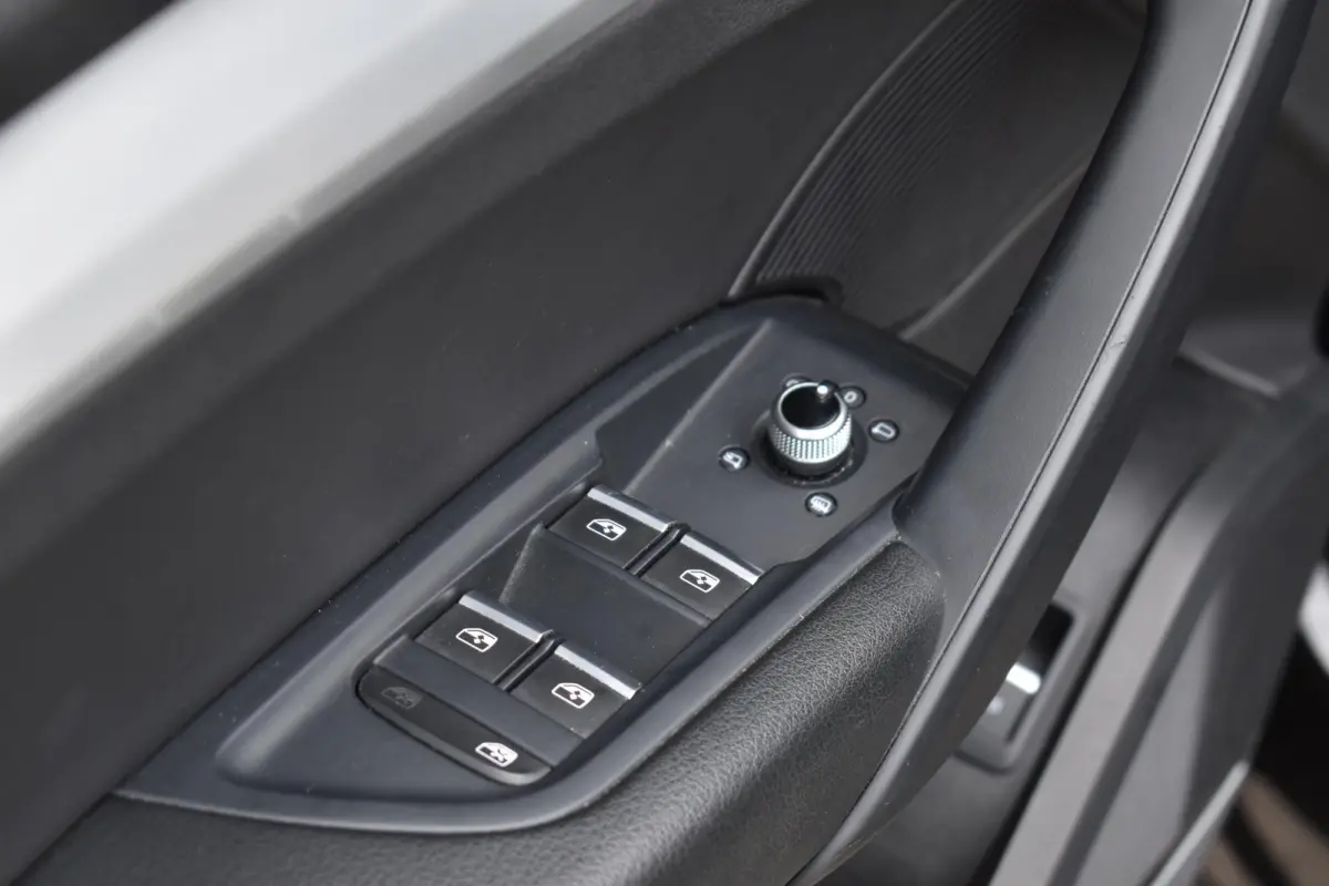 50 TFSI e 3x S-Line Pano Lane ACC Camera